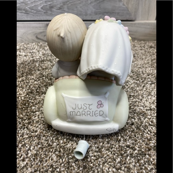 Bride Groom Wedding Gift Vintage Precious Moments Exclusive Stamp 1988 - Picture 7 of 9